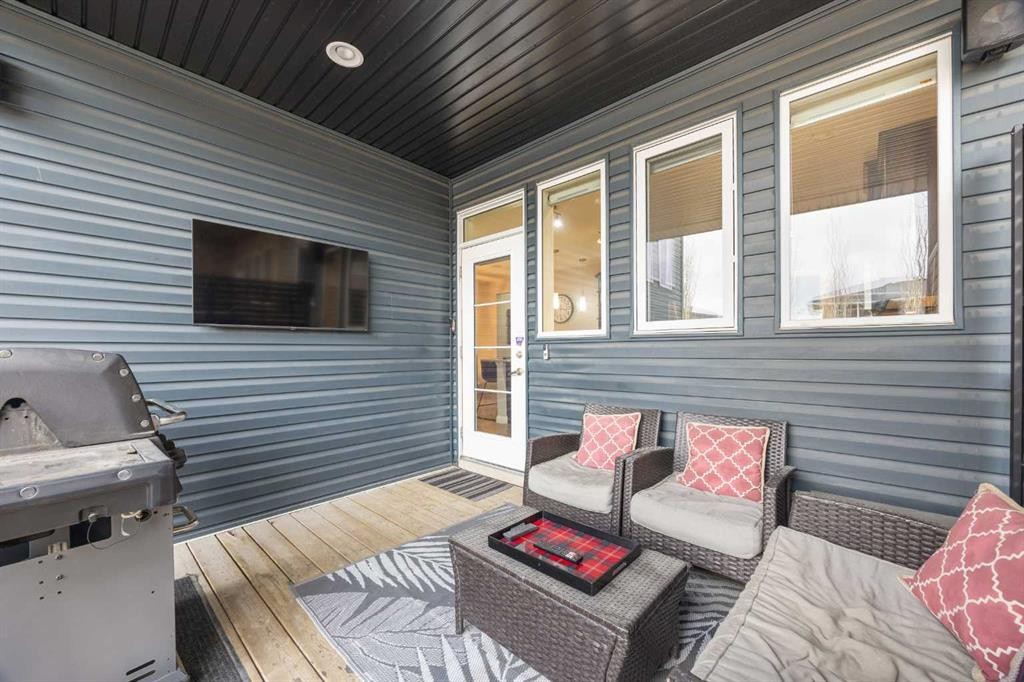 40 Evansfield Place Nw, Calgary, AB - Outdoor With Deck Patio Veranda With Exterior
