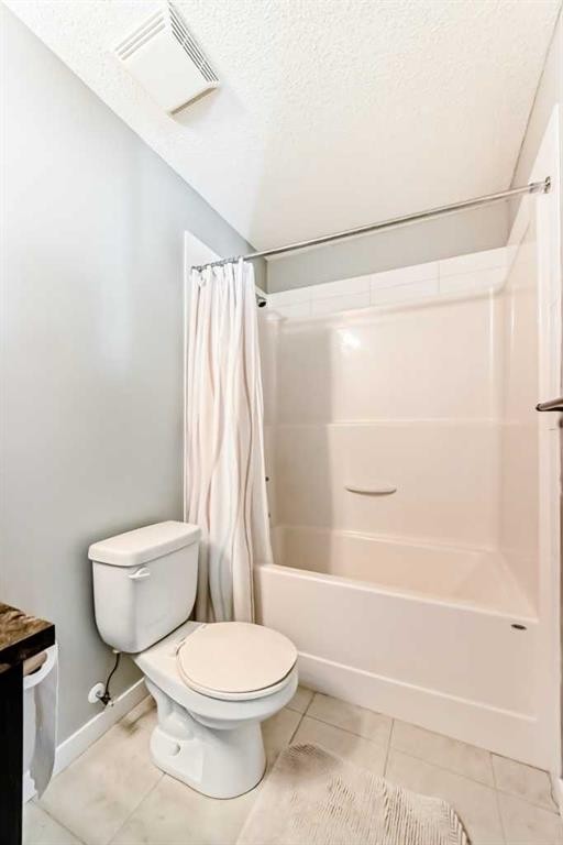107-100 Cranfield Common Se, Calgary, AB - Indoor Photo Showing Bathroom