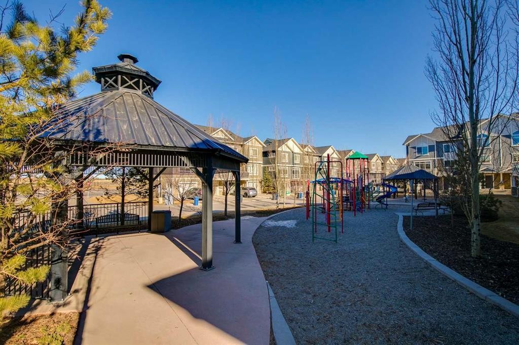 605 Evanston Manor Nw, Calgary, AB - Outdoor