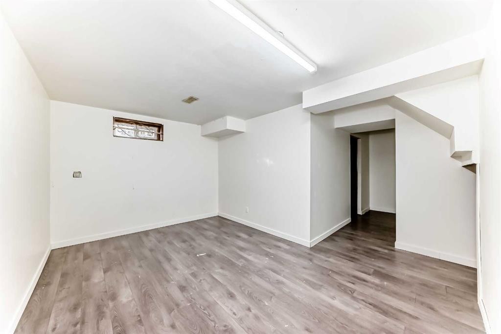 46 Martindale Mews Ne, Calgary, AB - Indoor Photo Showing Other Room