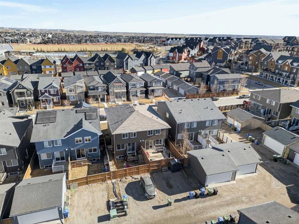 29 Howse Street Ne, Calgary, AB - Outdoor With View