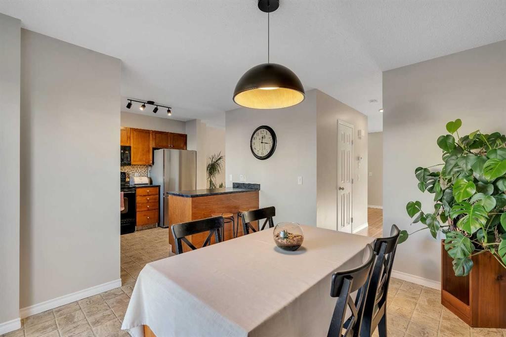 86 Eversyde Common Sw, Calgary, AB