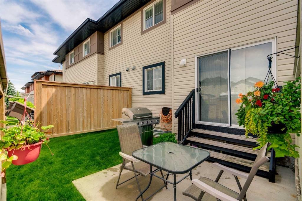 86 Eversyde Common Sw, Calgary, AB