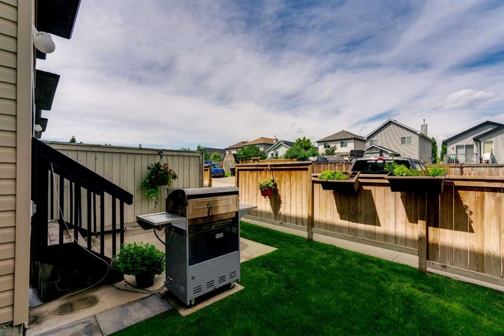 86 Eversyde Common Sw, Calgary, AB