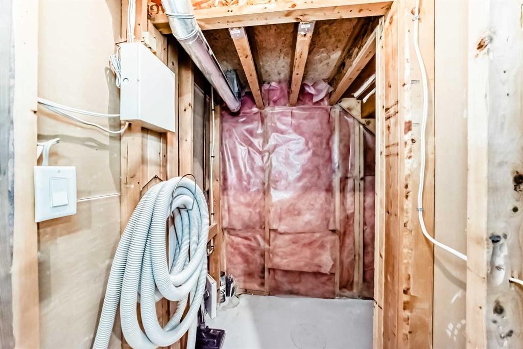 12774 Coventry Hills Way Ne, Calgary, AB - Indoor Photo Showing Other Room