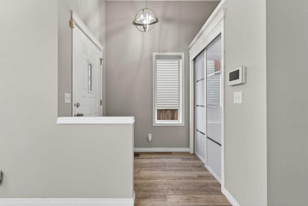 87 Saddlebrook Gardens Ne, Calgary, AB - Indoor Photo Showing Other Room