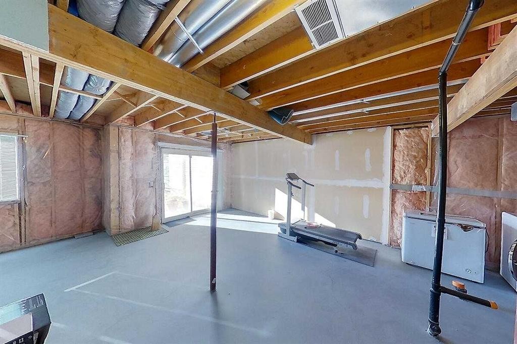 317 Sandringham Road Nw, Calgary, AB - Indoor Photo Showing Basement