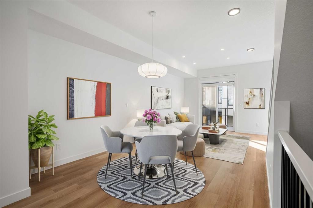 204-550 Seton Circle Se, Calgary, AB - Indoor Photo Showing Dining Room