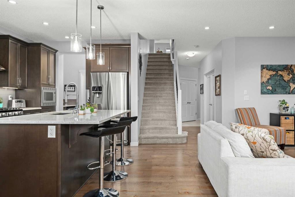 71 Nolanfield Crescent Nw, Calgary, AB - Indoor Photo Showing Kitchen With Upgraded Kitchen