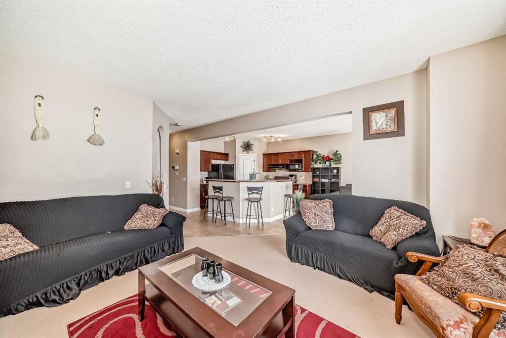 292 Taralake Terrace Ne, Calgary, AB - Indoor Photo Showing Living Room