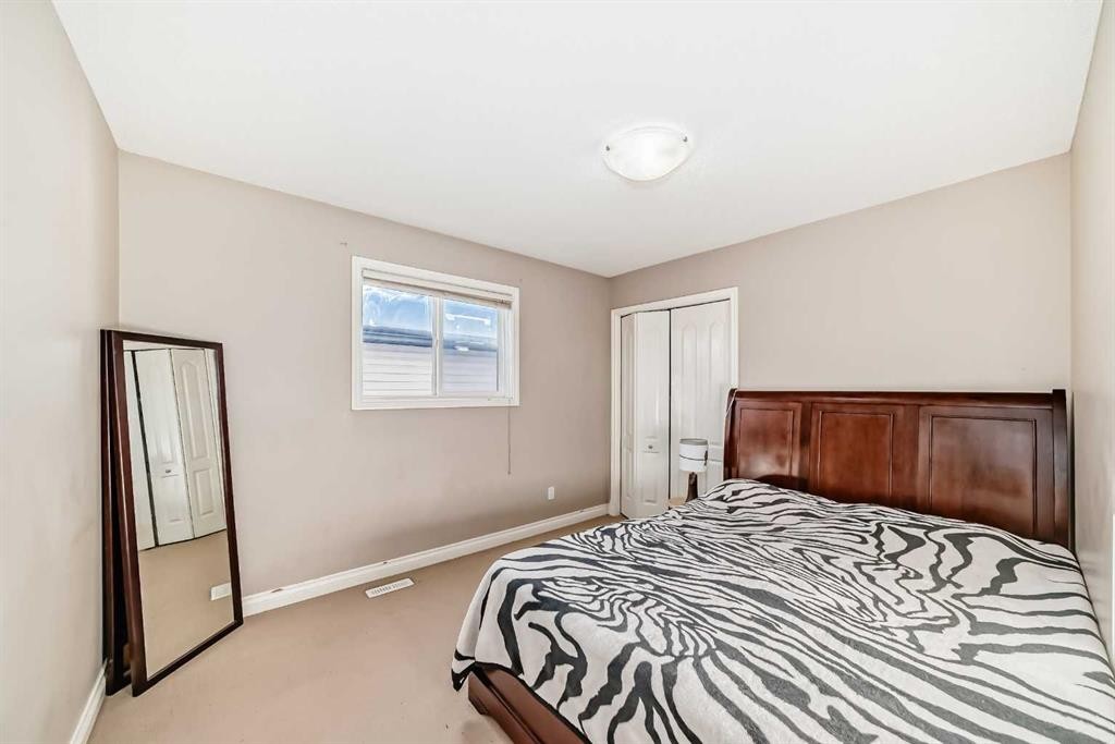 292 Taralake Terrace Ne, Calgary, AB - Indoor Photo Showing Bedroom