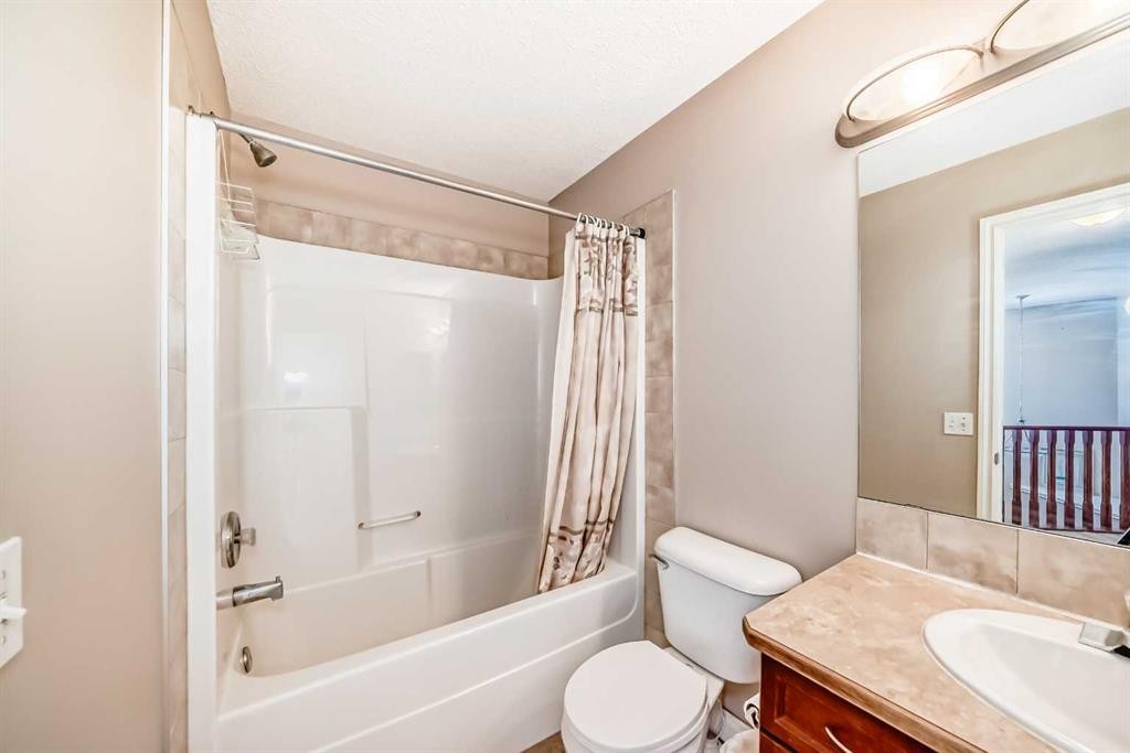 292 Taralake Terrace Ne, Calgary, AB - Indoor Photo Showing Bathroom