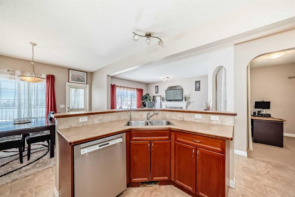 292 Taralake Terrace Ne, Calgary, AB - Indoor Photo Showing Kitchen With Double Sink
