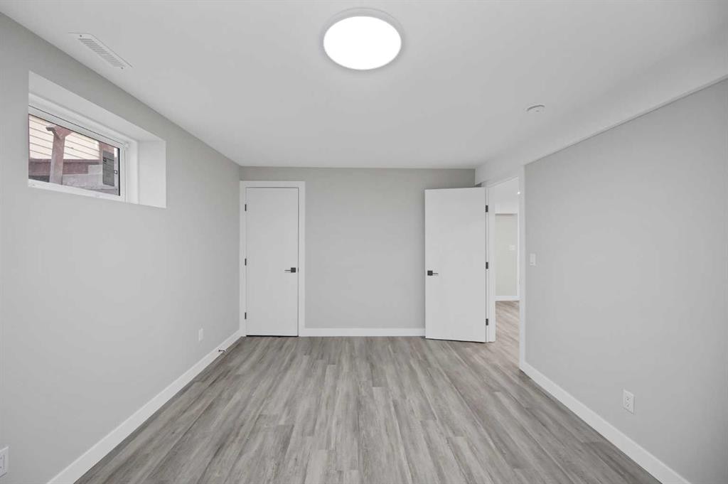 4351 38 Street Ne, Calgary, AB - Indoor Photo Showing Other Room