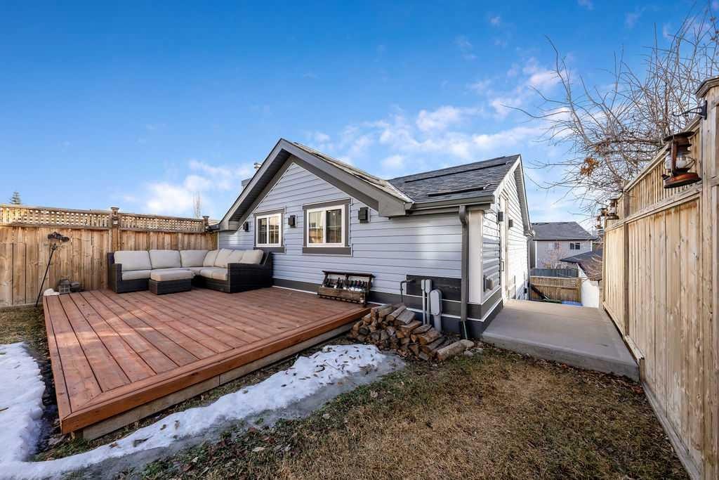 14 Tuscany Springs Rise Nw, Calgary, AB - Outdoor With Deck Patio Veranda With Exterior