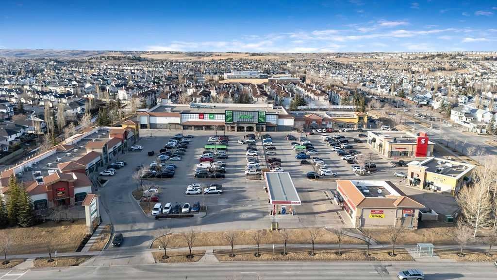 14 Tuscany Springs Rise Nw, Calgary, AB - Outdoor With View