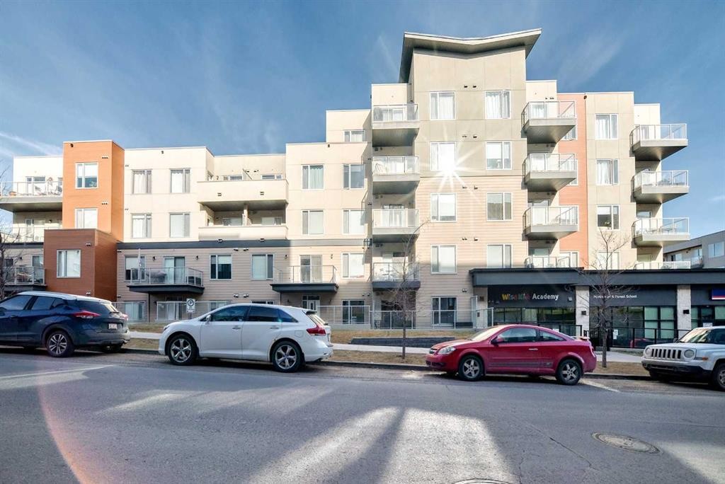 108-71 Shawnee Common Sw, Calgary, AB - Outdoor With Facade