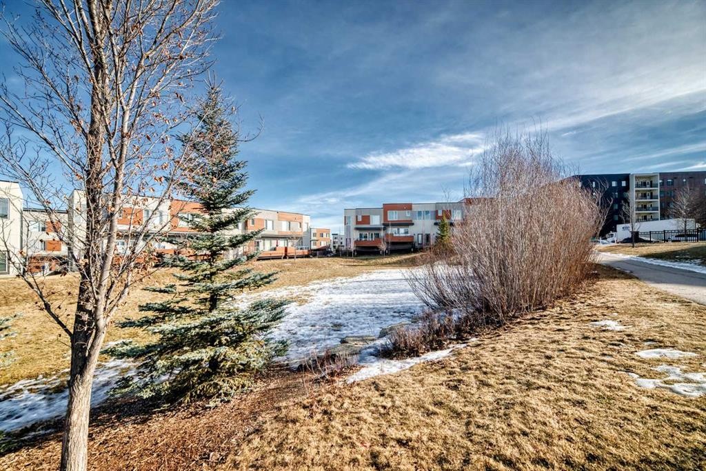 108-71 Shawnee Common Sw, Calgary, AB - Outdoor With View