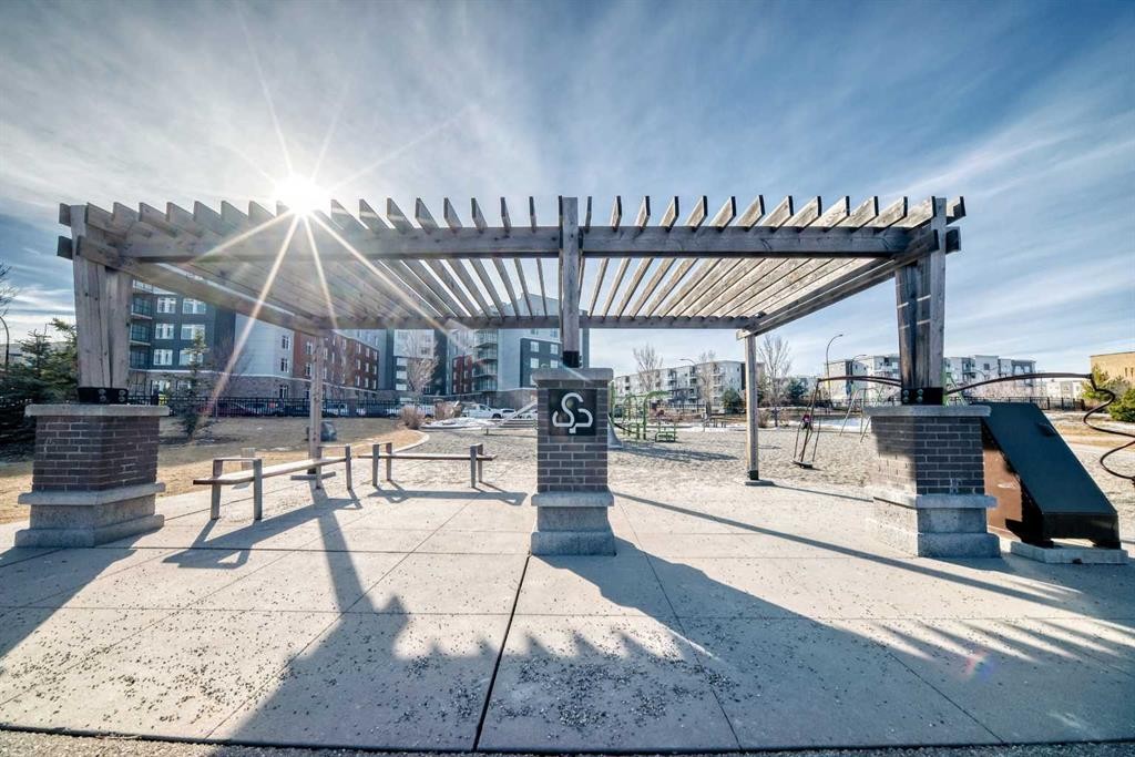108-71 Shawnee Common Sw, Calgary, AB - Outdoor
