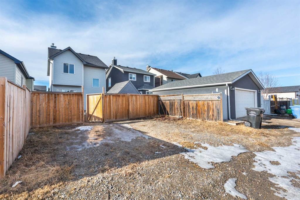 171 Saddlemead Green Ne, Calgary, AB - Outdoor