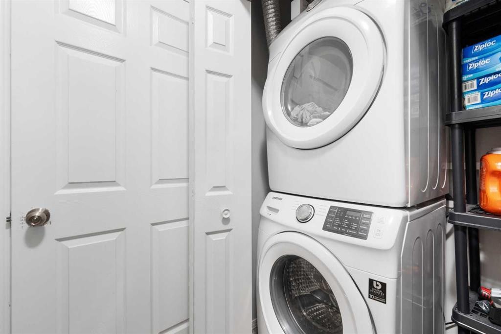 127 Tarawood Road Ne, Calgary, AB - Indoor Photo Showing Laundry Room