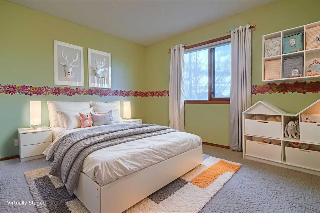 111 Schubert Place Nw, Calgary, AB - Indoor Photo Showing Bedroom