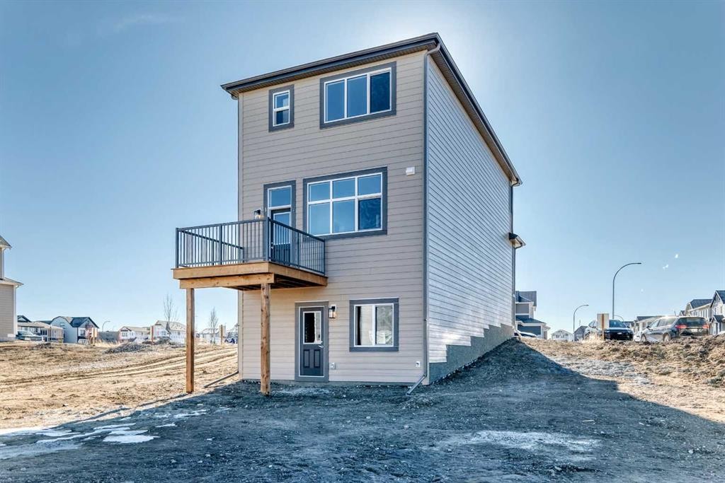 77 Mercado Landing Se, Calgary, AB - Outdoor