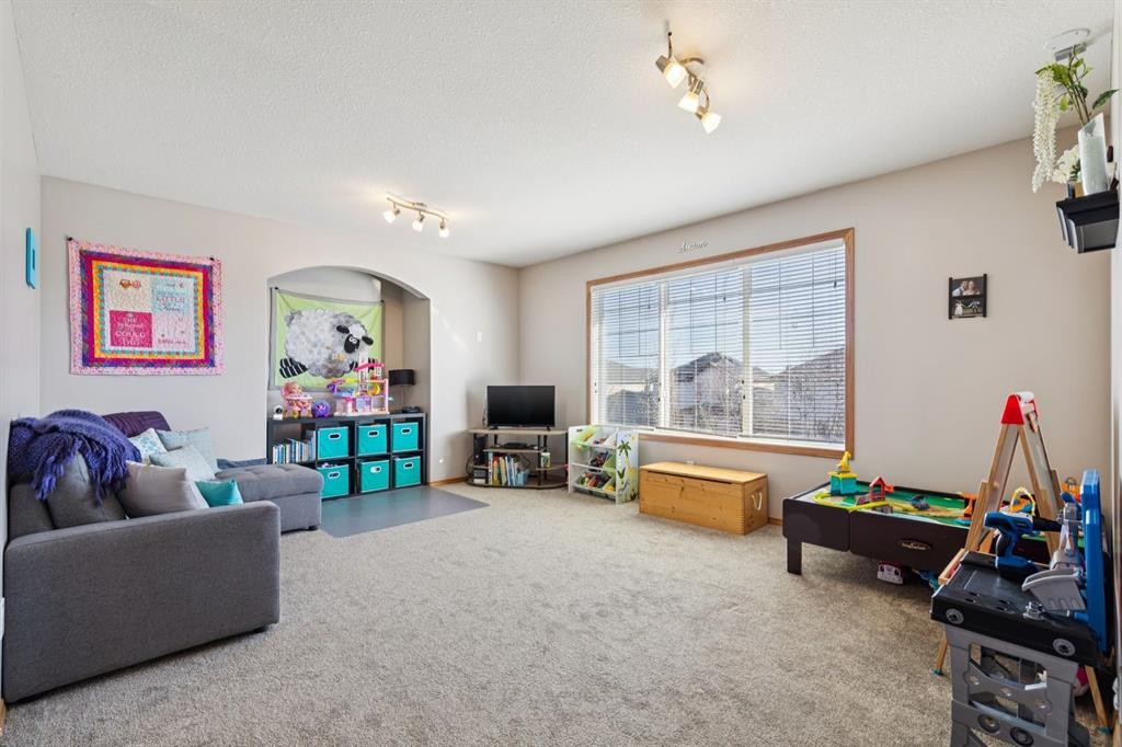 2841 Coopers Manor Sw, Airdrie, AB - Indoor
