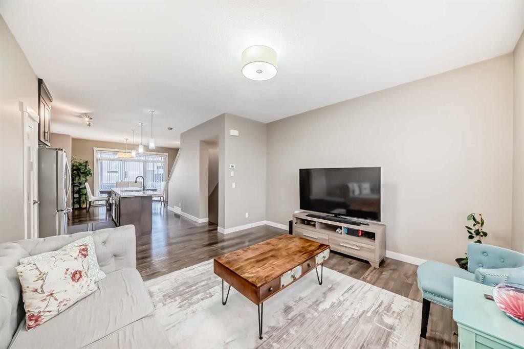 96 Skyview Ranch Avenue Ne, Calgary, AB - Indoor Photo Showing Living Room