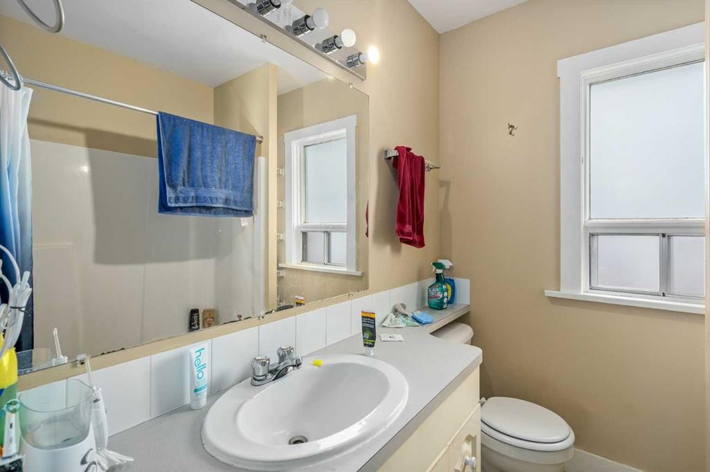 712 4A Street Nw, Calgary, AB