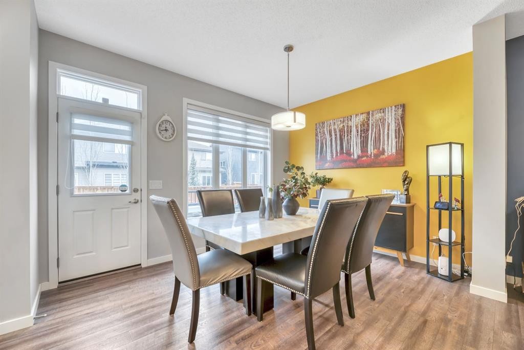 63 Walgrove Way Se, Calgary, AB - Indoor Photo Showing Dining Room