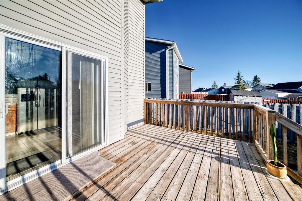 11 Martinridge Place Ne, Calgary, AB - Outdoor With Deck Patio Veranda With Exterior