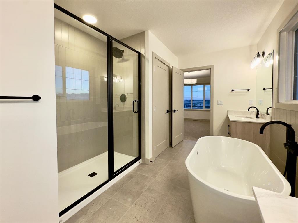 37 North Bridges Landing, Langdon, AB - Indoor Photo Showing Bathroom