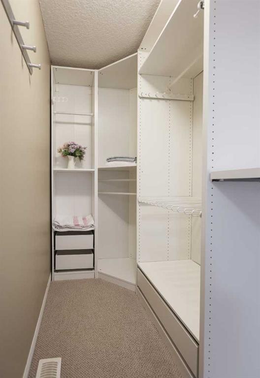 125 Silverado Range Cove Sw, Calgary, AB - Indoor