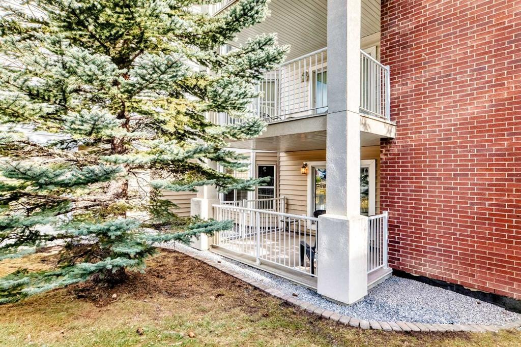 116-6800 Hunterview Drive Nw, Calgary, AB - Outdoor With Exterior