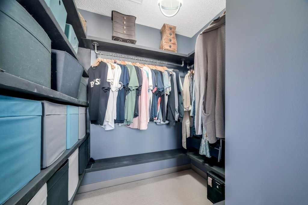 26 Copperfield Common Se, Calgary, AB - Indoor With Storage