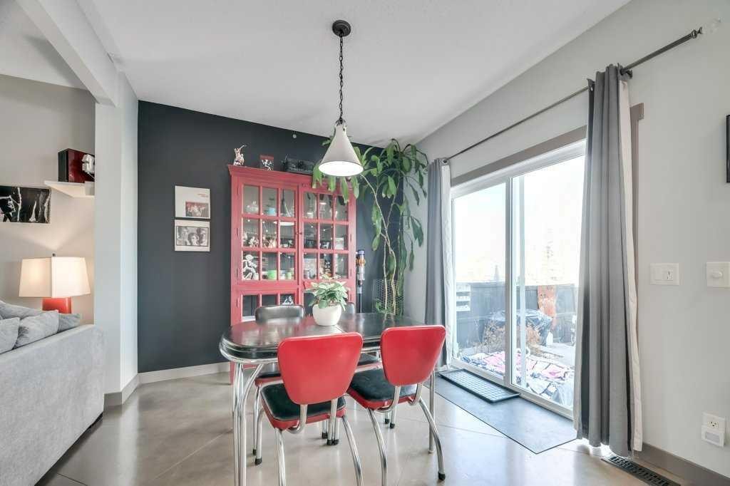 26 Copperfield Common Se, Calgary, AB - Indoor