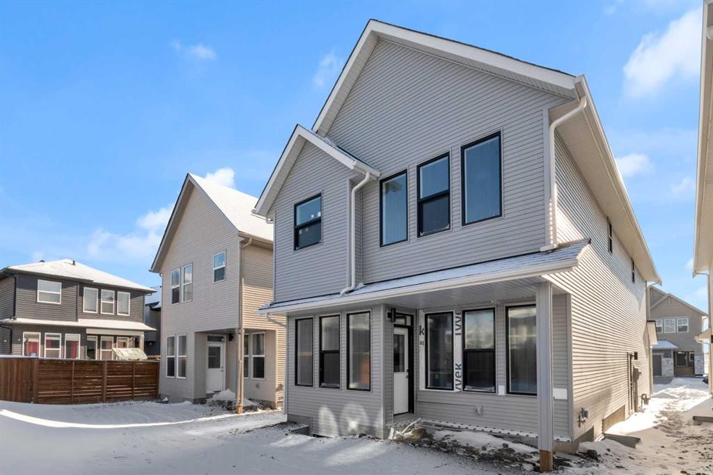 137 Copperhead Road Se, Calgary, AB - Outdoor