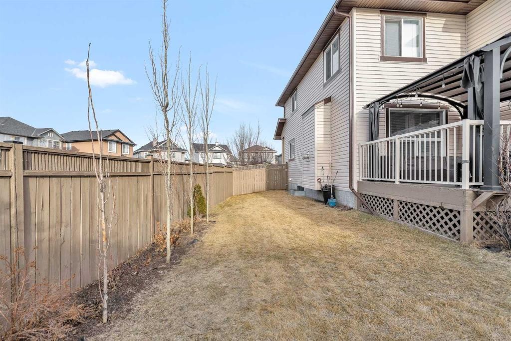 60 Saddlecrest Green Ne, Calgary, AB - Outdoor With Deck Patio Veranda