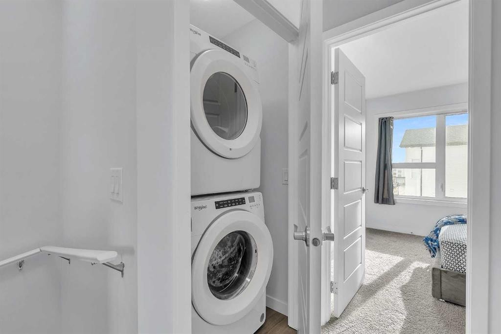 363-301 Redstone Boulevard Ne, Calgary, AB - Indoor Photo Showing Laundry Room