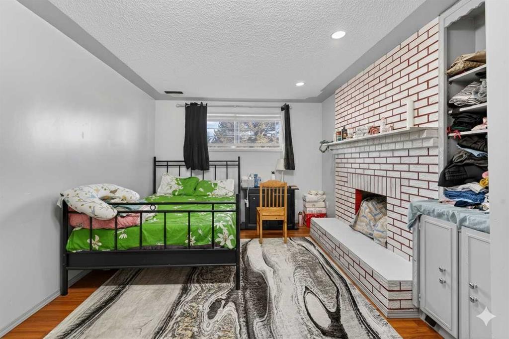 6003 Pinepoint Drive Ne, Calgary, AB - Indoor