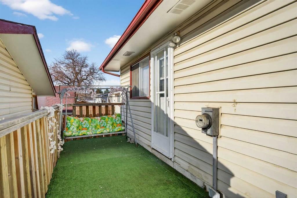 6003 Pinepoint Drive Ne, Calgary, AB - Outdoor With Exterior