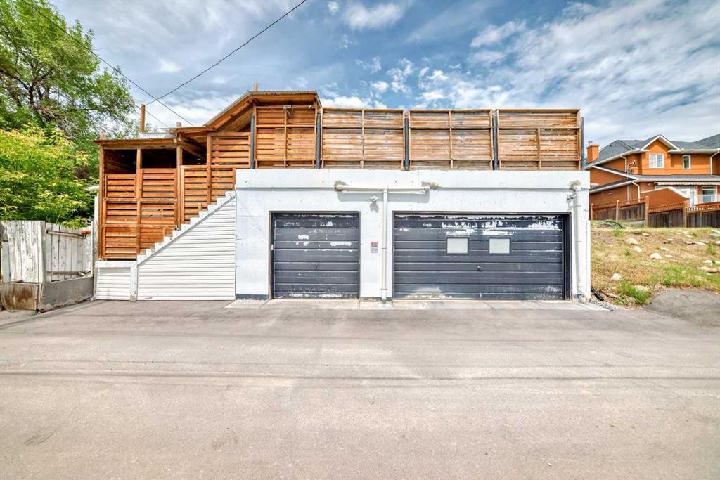 2415 9 Avenue Nw, Calgary, AB - Outdoor