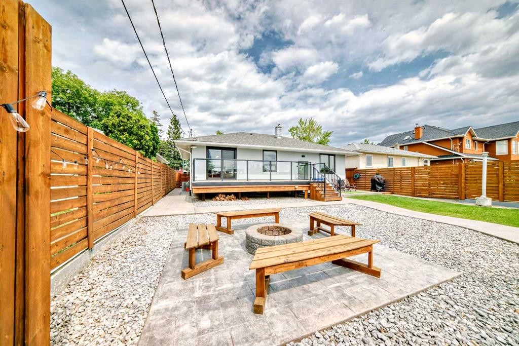 2415 9 Avenue Nw, Calgary, AB - Outdoor With Deck Patio Veranda With Exterior