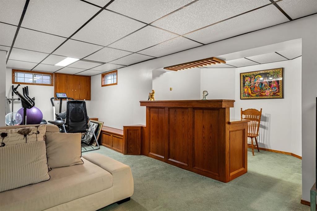 107 Pasadena Green Ne, Calgary, AB - Indoor