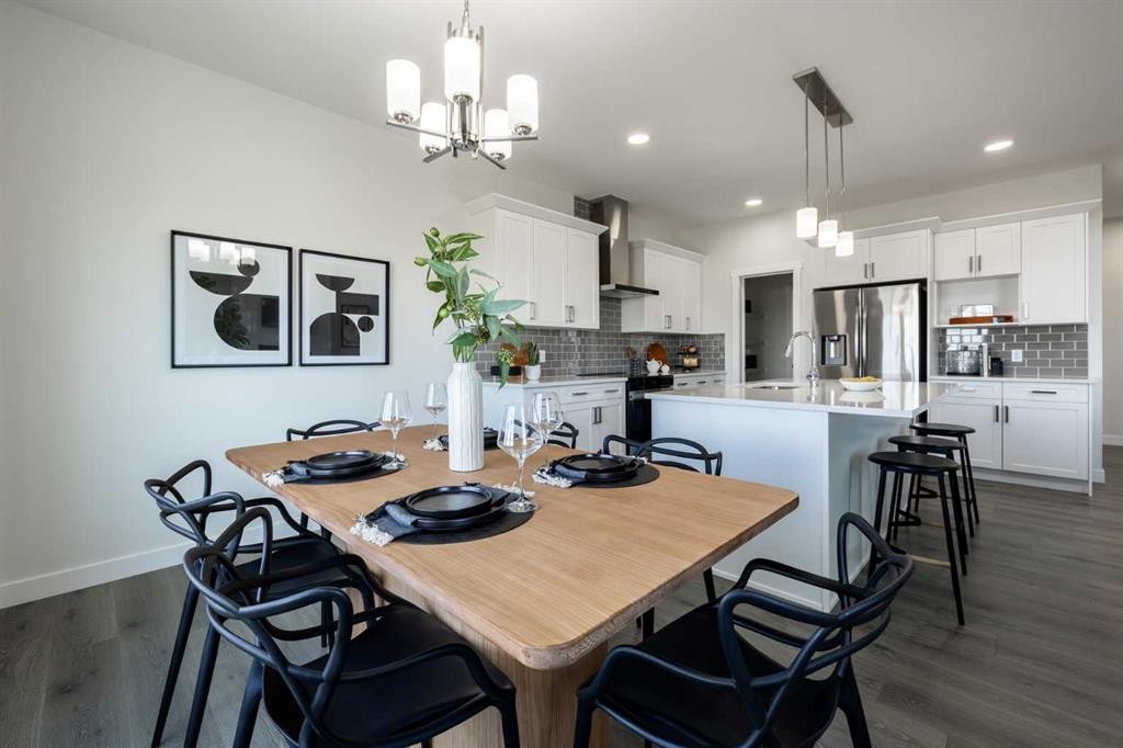 432 Ranch Gate, Strathmore, AB - Indoor Photo Showing Dining Room