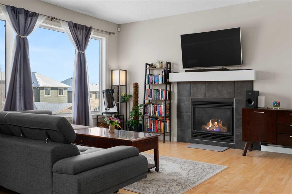 151 Heritage View, Cochrane, AB