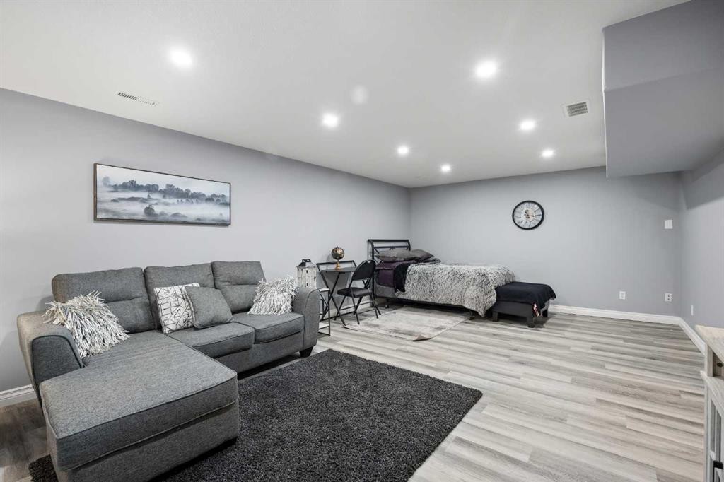 67 Evansmeade Crescent Nw, Calgary, AB - Indoor