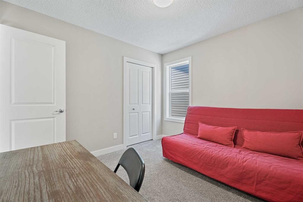 308 Chaparral Valley Way Se, Calgary, AB - Indoor