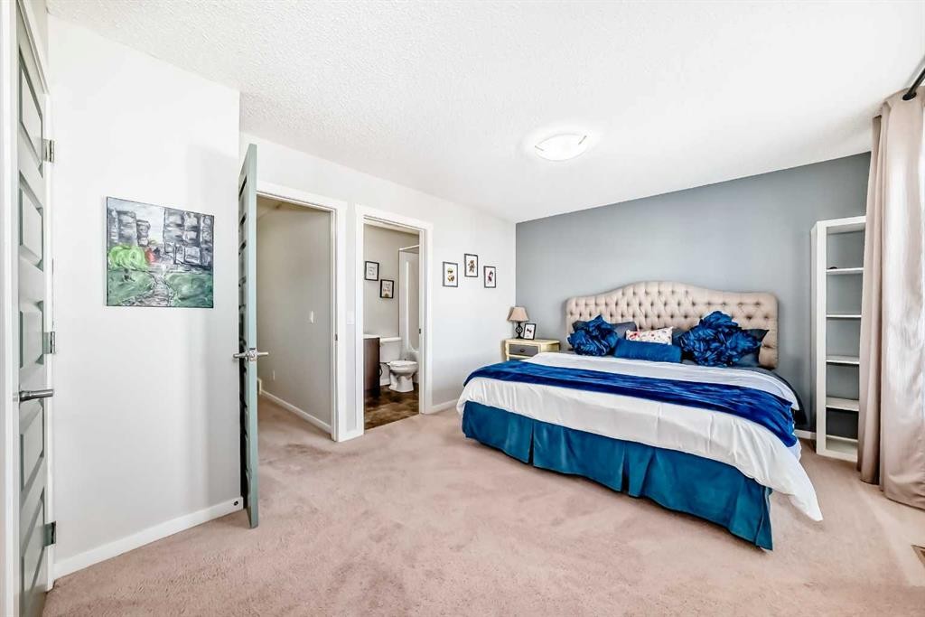 307 Auburn Bay Circle Se, Calgary, AB - Indoor Photo Showing Bedroom
